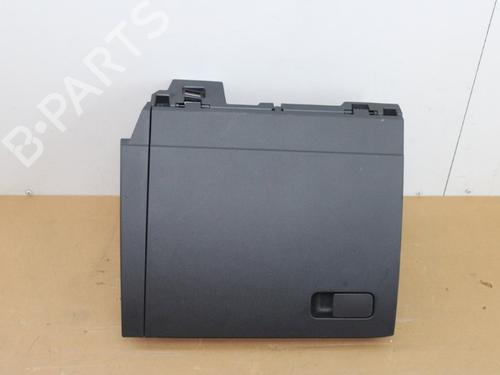 Used Glove box Glove box 15331092 15331092