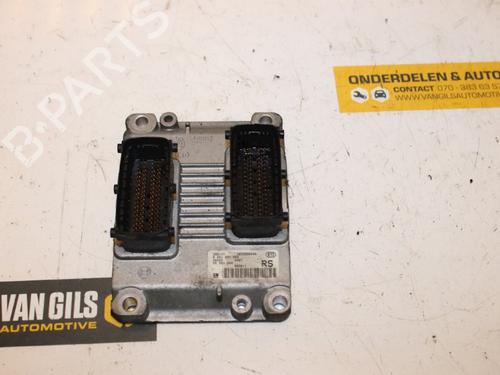 Used Engine control unit (ECU) Engine control unit (ECU) 15311205 15311205