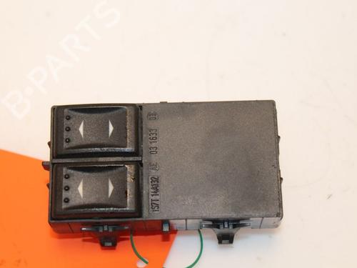 Used Switch FORD MONDEO III Turnier (BWY) 1.8 16V (110 hp) 15321390