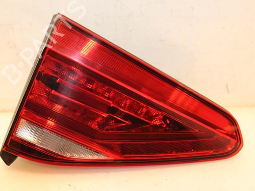 Used Left taillight Left taillight 15327745 15327745