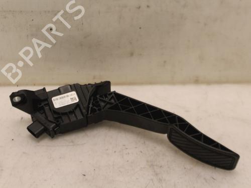 Used Pedal FORD FIESTA VII (HJ, HF) 1.5 TDCi (120 hp) 15335146