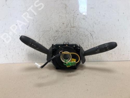 Used Steering column stalk FIAT PUNTO (188_) 1.2 16V 80 (188.233, .235, .253, .255, .333, .353, .639,... (80 hp) 15344777
