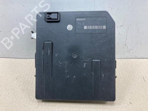 Used Fuse box Fuse box 37211279 37211279