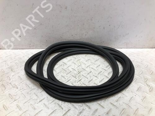 Gummiliste Gummiliste BMW X5 (G05, F95) xDrive 45 e Plug-in Hybrid (394 hp) 37213068 37213068