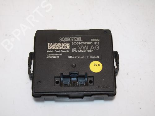Used Electronic module VW POLO VI (AW1, BZ1, AE1) 1.6 TDI (95 hp) 15333362