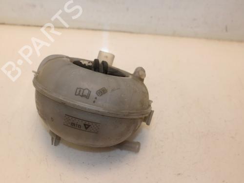 Used Expansion tank Expansion tank 15327983 15327983