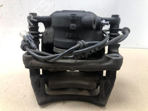 Used Right front brake caliper Right front brake caliper 37206472 37206472