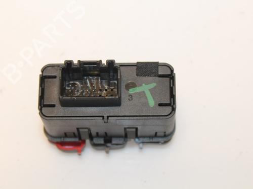 Switch SEAT Mii (KF1, KE1) 1.0 | BP15320137I30 