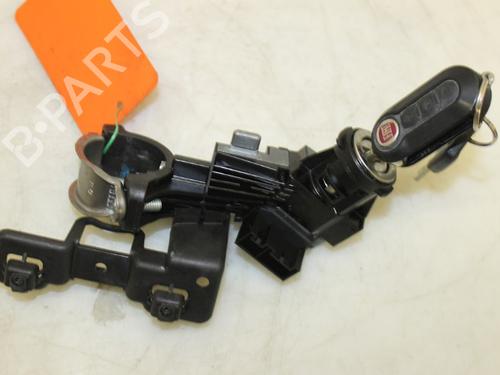 Used Ignition barrel FIAT PUNTO EVO (199_) 1.3 D Multijet (84 hp) 15302633
