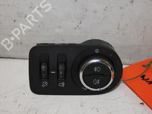 Used Headlight switch OPEL CORSA D (S07) 1.3 CDTI (L08, L68) (95 hp) 15308618