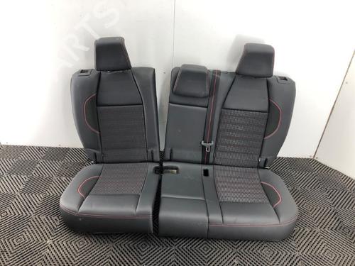 Seats set PEUGEOT 2008 I (CU_) 1.2 THP 110 / PureTech 110 | BP37209897C78 - Image 3