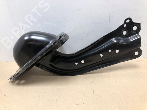 Used Right rear suspension arm Right rear suspension arm 37207877 37207877