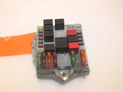 Fuse box ALFA ROMEO 147 (937_) 1.6 16V T.SPARK (937.AXA1A, 937.AXB1A, 937.BXB1A) | BP15736142E1 