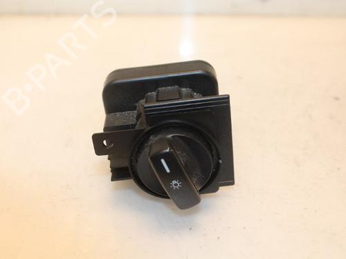 Used Headlight switch MERCEDES-BENZ B-CLASS Sports Tourer (W245) B 170 (245.232) (116 hp) 15333564
