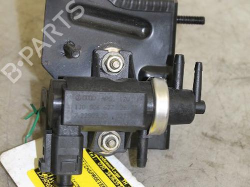 Used Washer pump VW LT 28-46 II Van (2DA, 2DD, 2DH) 2.5 TDI (83 hp) 15296886