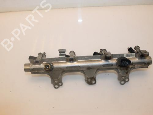 Used Injection rail Injection rail 16398579 16398579