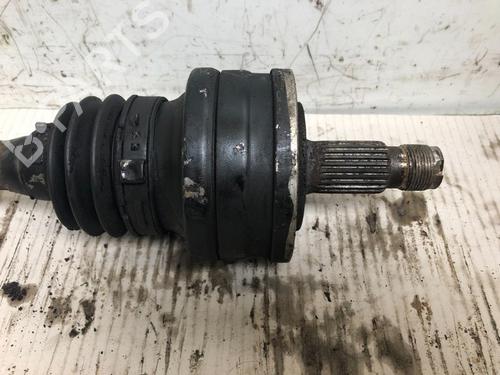 Right rear driveshaft MERCEDES-BENZ C-CLASS (W203) C 200 Kompressor (203.042) | BP15299664M41 
