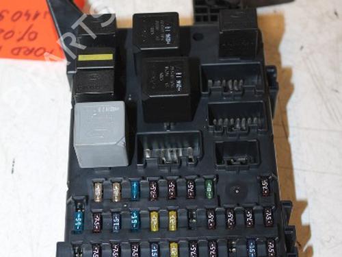 Used Fuse box Fuse box 15308324 15308324