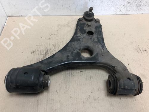 Used Right front suspension arm Right front suspension arm 16184790 16184790