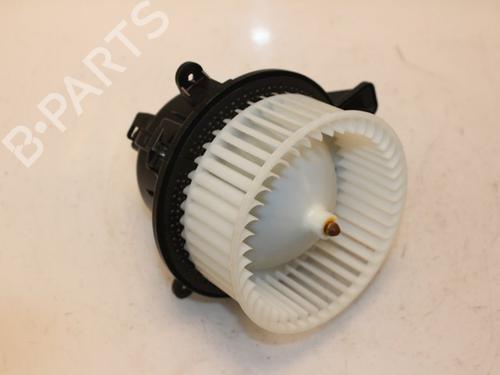 Heater blower motor VW POLO VI (AW1, BZ1, AE1) 1.0 TGI | BP15329357M62 