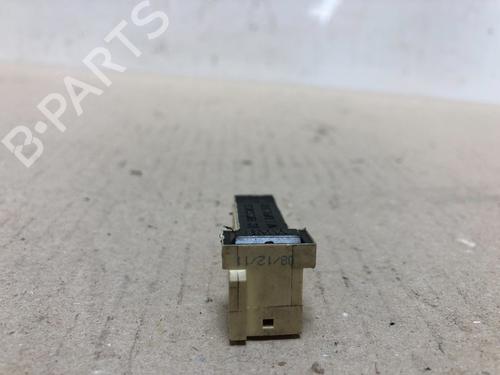 Used Switch Switch BMW 1 (F20) 116 i (136 hp) 21819739 21819739