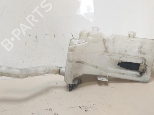 Used Windscreen washer tank Windscreen washer tank 15532094 15532094