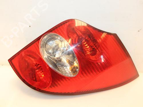 Used Right taillight RENAULT LAGUNA II Grandtour (KG0/1_) 1.6 16V (KG0A, KG0L) (107 hp) 15320903