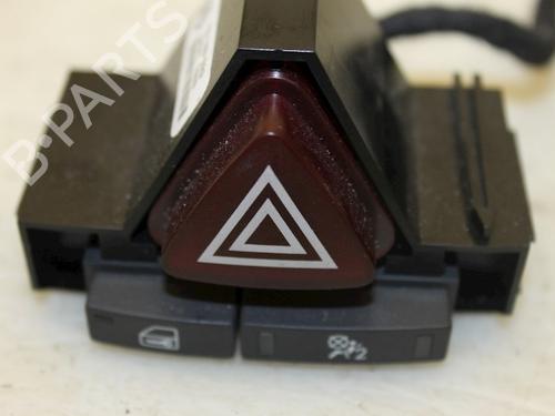 Used Warning switch Warning switch 15301913 15301913