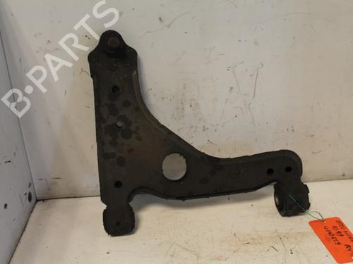 Used Right front suspension arm Right front suspension arm 15307600 15307600