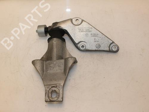 Used Gearbox mount BMW 5 Touring (F11) 520 d xDrive (190 hp) 15326772