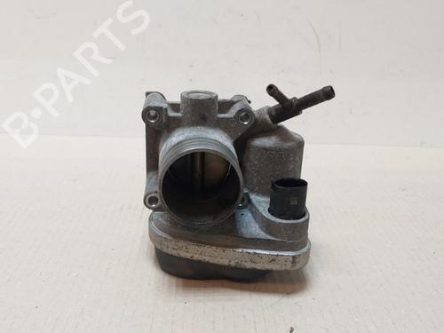 Used Throttle body Throttle body 15531542 15531542
