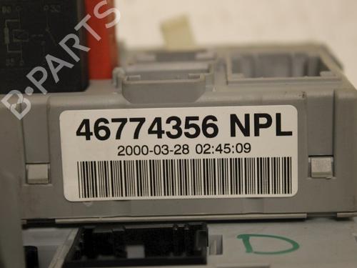 Boîte à Fusibles FIAT PUNTO (188_) 1.2 60 (188.030, .050, .130, .150, .230, .250) | BP15310668E1 