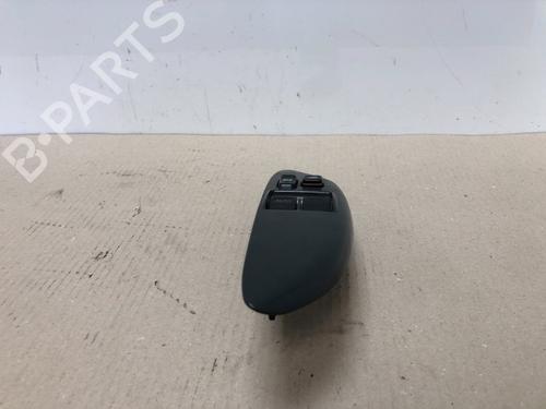 Spak kontakt TOYOTA YARIS (_P1_) 1.3 (NCP10, SCP12_) (86 hp) 15537453