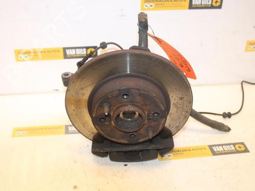 Left front steering knuckle FIAT PANDA (169_) 1.1 (169.AXA1A) | BP15312670M25 
