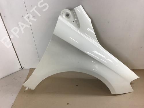 Used Right front fenders MERCEDES-BENZ B-CLASS Sports Tourer (W246, W242) B 220 CDI / d (246.203) (177 hp) 15341670