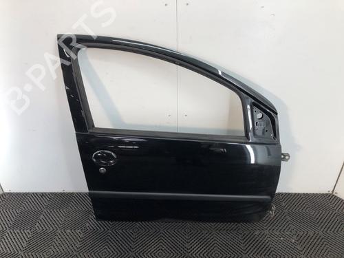 Used Right front door Right front door 37211473 37211473