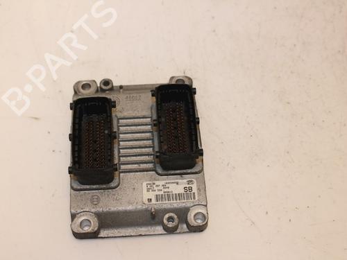 Used Engine control unit (ECU) OPEL AGILA (A) (H00) 1.2 16V (F68) (75 hp) 15331690