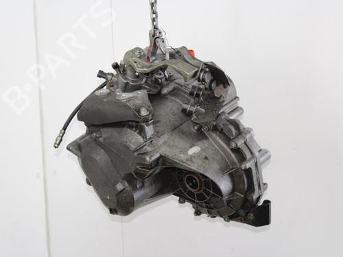 Used Gearbox OPEL SIGNUM Hatchback (Z03) 3.0 V6 CDTI (F48) (177 hp) 15315476