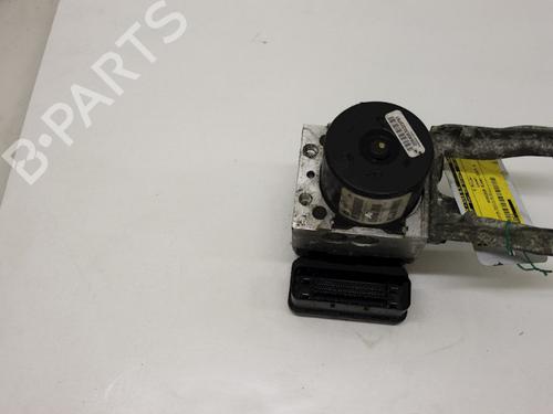 abs-pump-chrysler-300c-lx-le-30-crd-00404577c000-p04779492ai-20840830329761-2004-15297590 main image