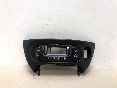 Used Climate control Climate control 15535692 15535692