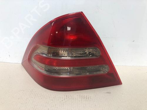 Used Left taillight MERCEDES-BENZ C-CLASS (W203) C 200 CDI (203.004) (116 hp) 15535782