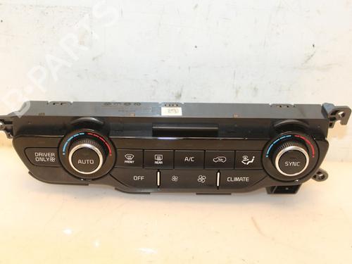 Used Climate control Climate control 15328769 15328769