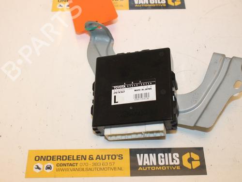 Used Electronic module TOYOTA CELICA Coupe (_T23_) 1.8 16V VT-i (ZZT230_, ZZT230) (143 hp) 15314106