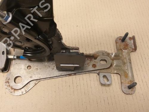 Hand brake PEUGEOT 208 I (CA_, CC_) 1.2 THP 110 | BP21786937I18 