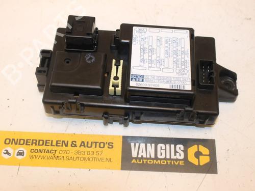 Sikringsdose DAIHATSU YRV (M2) 1.3 (M201) (87 hp) 15312258