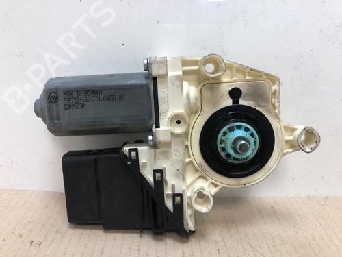 Elektronisk modul VW PASSAT B6 Variant (3C5) 2.0 FSI (150 hp) 15534969