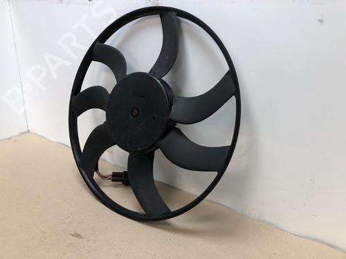 Radiator fan BMW 5 Touring (F11) 535 i | BP17978702M35 