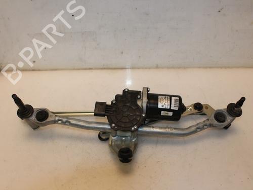 Used Front wipers mechanism AUDI Q2 (GAB, GAG) 2.0 TDI (150 hp) 15330633
