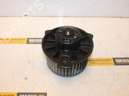 Heater blower motor MITSUBISHI L400 Bus (PD_W, PC_W, PA_V, PB_V, PA_W) 2.0 16V (PA3V/W, PB3V, PA3W) (115 hp) 15313242