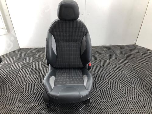 Seats set PEUGEOT 2008 I (CU_) 1.2 THP 110 / PureTech 110 | BP37208152C78 - Image 7